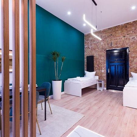 Hevals Spa & Design Apartment Berlin Exterior photo