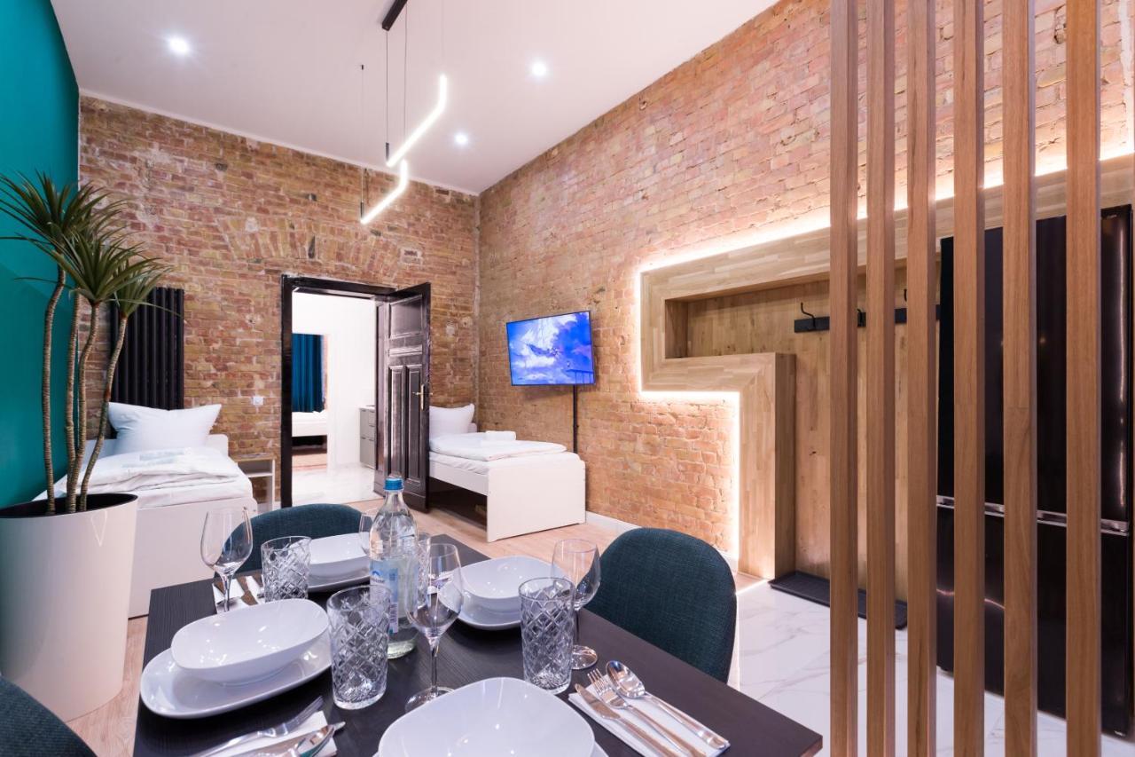 Hevals Spa & Design Apartment Berlin Exterior photo